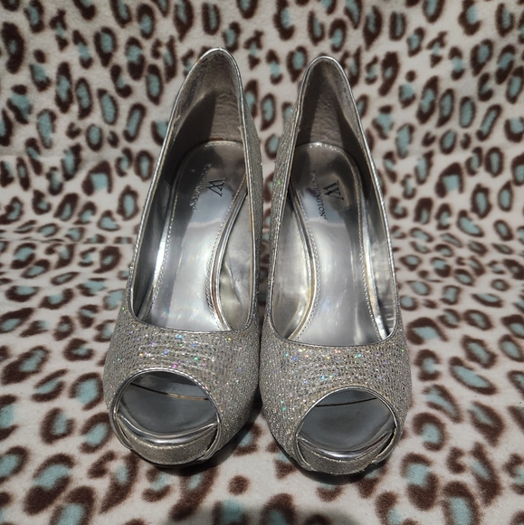 Beautiful Silver Sparkly Heels - Picture 3 of 6